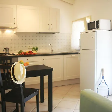 Niccolò By Interhome *